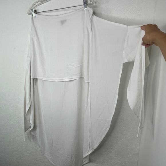 FARM Rio white wrap front skirt, size M, minimalist, resortwear, zipper side - Picture 4 of 8